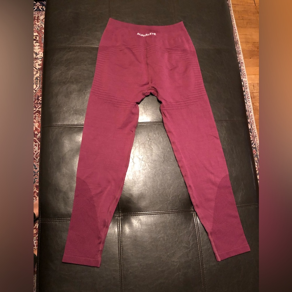 Alphalete Ozone Legging Raspberry Women's Large EUC! - Picture 4 of 12